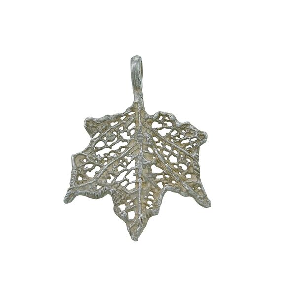 Vintage Sterling Silver 925 Textured Open Work Maple Leaf Pendant - Picture 1 of 5